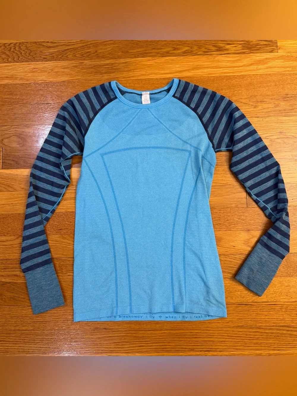 Ivivva (Lululemon) Girl’s Fly Tech Long Sleeve Tee in Blue w/ stripes - Size 14